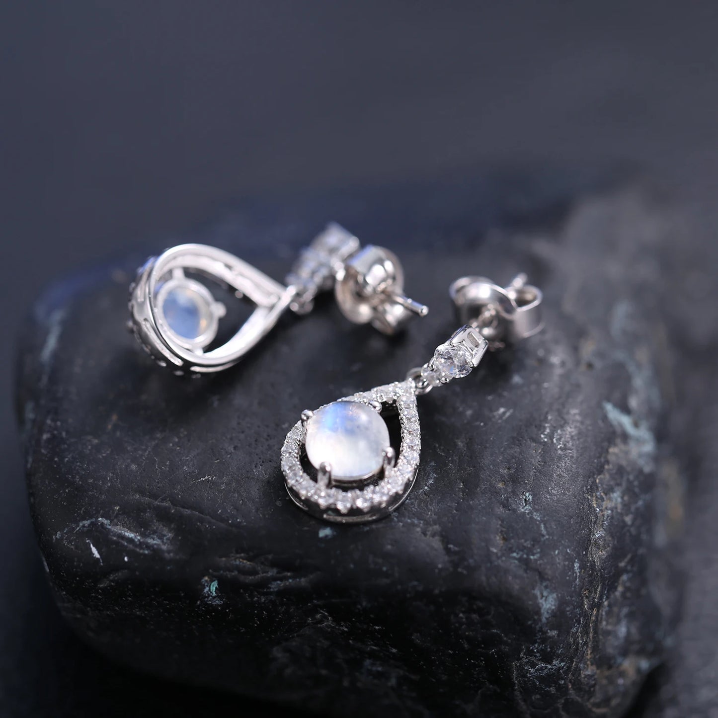 GEM'S BALLET Milky Blue Moonstone Dangle Earrings